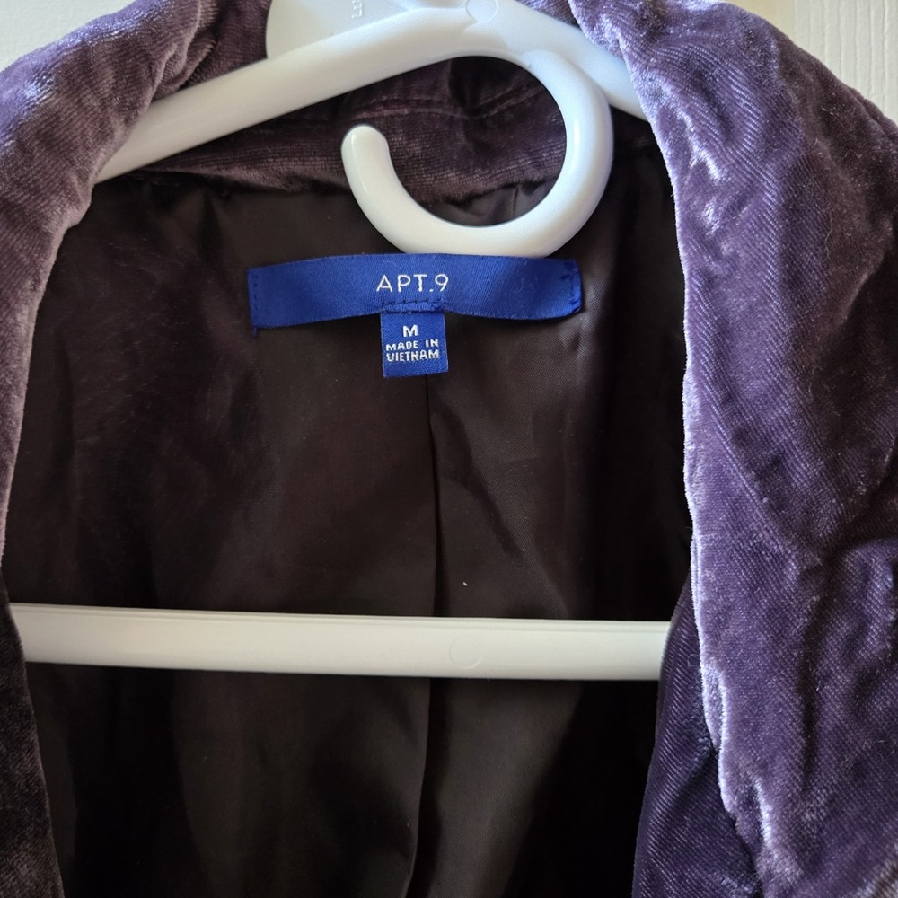 Apt. 9 Women's Purple velvet Jacket - Picture 2 of 3